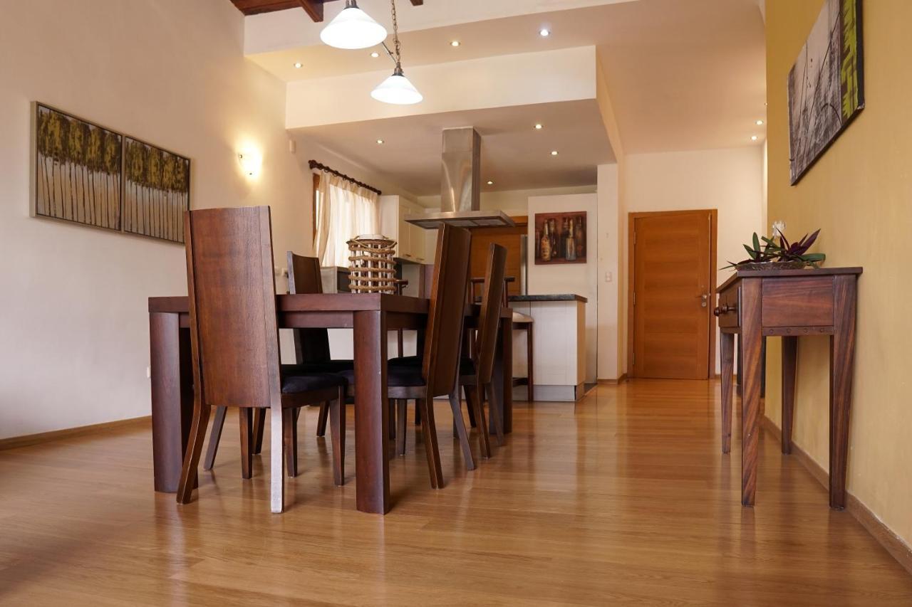 חואן דוליו Sybaris Suites & Residences מראה חיצוני תמונה