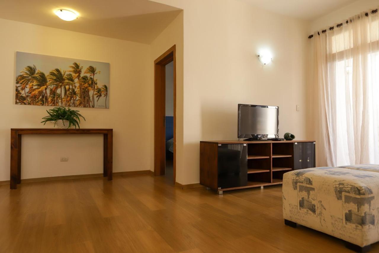 חואן דוליו Sybaris Suites & Residences מראה חיצוני תמונה