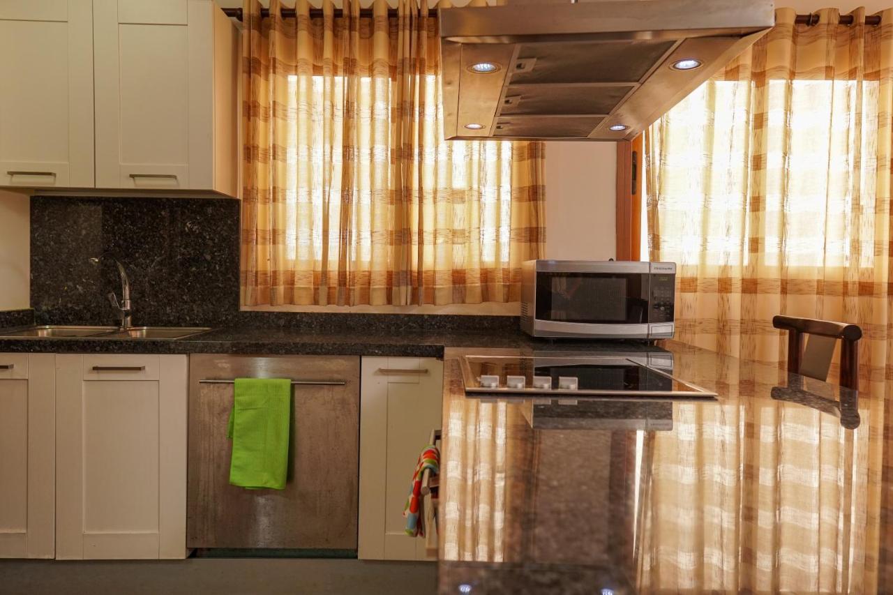 חואן דוליו Sybaris Suites & Residences מראה חיצוני תמונה
