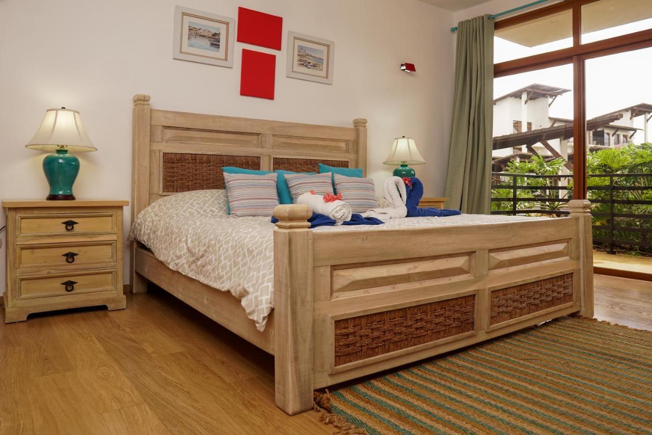חואן דוליו Sybaris Suites & Residences מראה חיצוני תמונה
